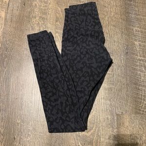 Lululemon 28” align leggings size 2